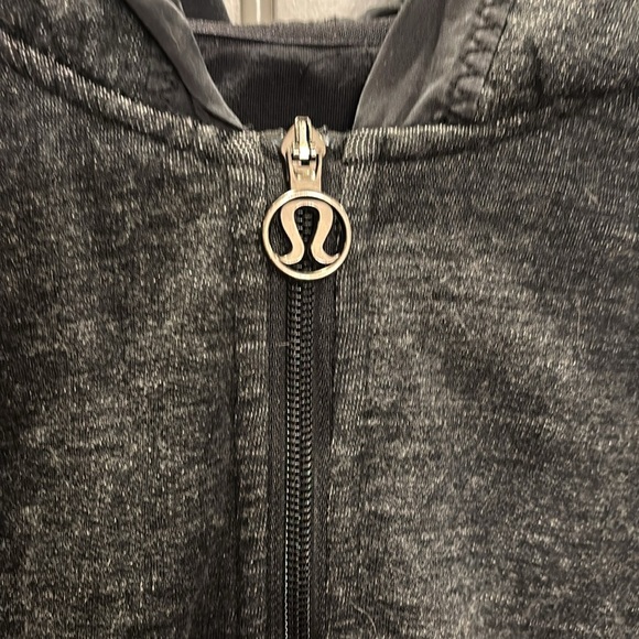 Lululemon Merino Wool Sattva Jacket Size 6 Black - EUC - Picture 4 of 7